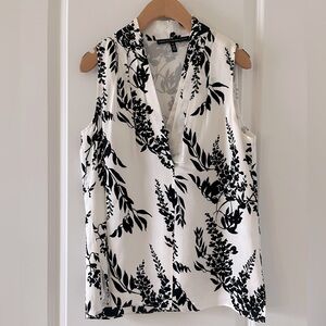 White House Black Market top